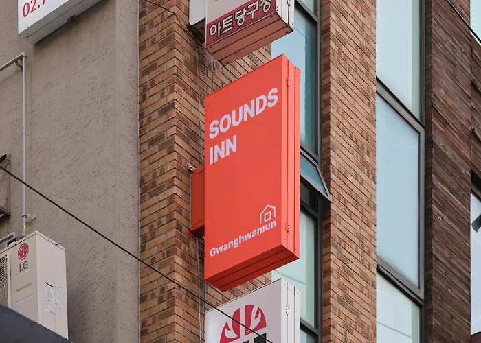 Sounds Gwanghwamun 호스텔 *